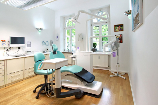 Zahnarzt Schwabing - Zahnmedizin Schwabing Zahnärztin Dr. Eva Markert - Ungererstrasse 44 München