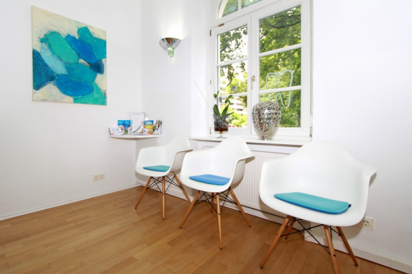 Zahnarzt Schwabing - Zahnmedizin Schwabing Zahnärztin Dr. Eva Markert - Ungererstrasse 44 München